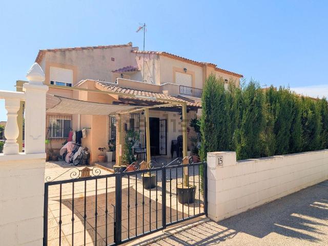 Chalet, Algorfa