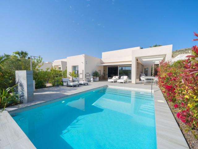 Chalet, Algorfa
