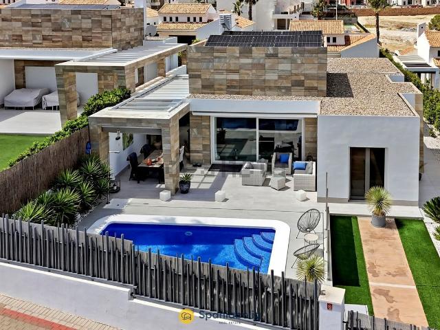 Chalet, Algorfa