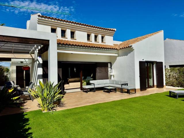 Chalet, Algorfa