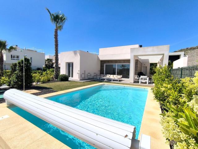 Chalet, Algorfa