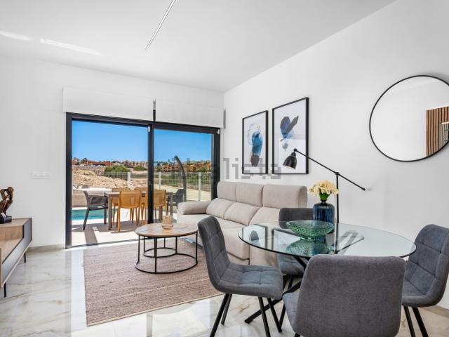 Chalet, Algorfa