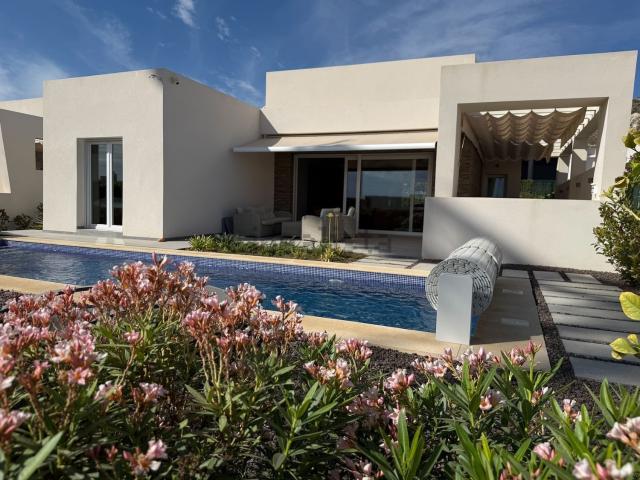 Chalet, Algorfa
