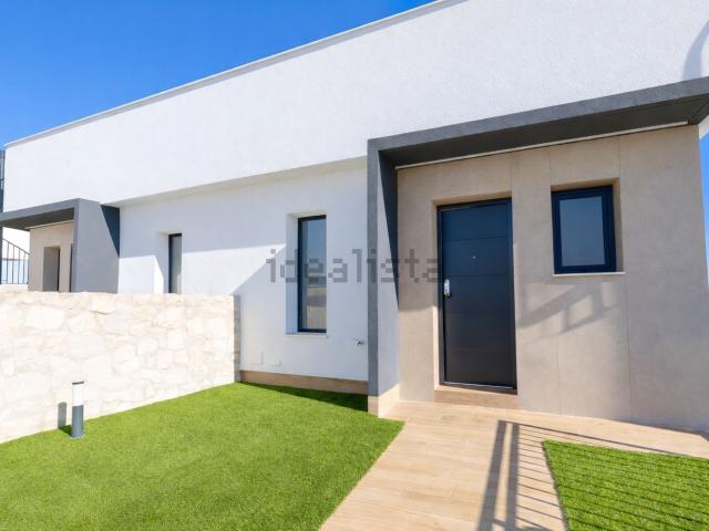 Chalet, Algorfa
