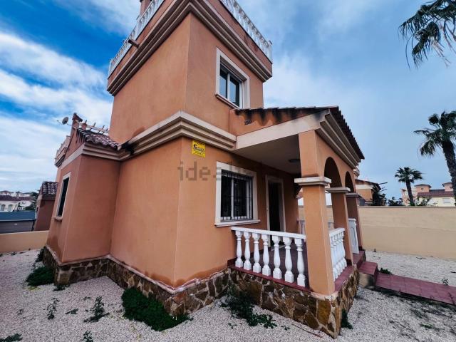 Chalet, Algorfa