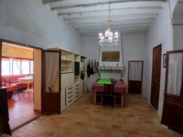 Chalet, Algueña