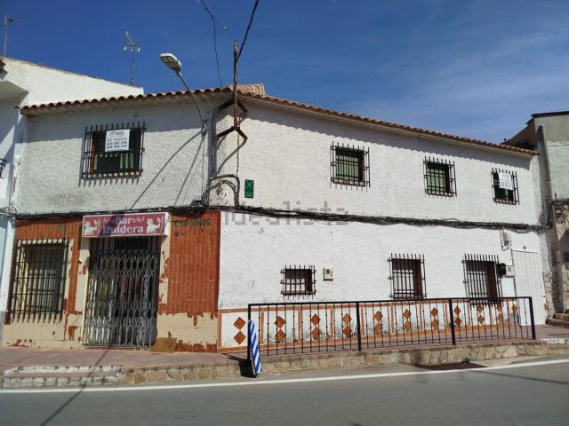 Chalet, Alhambra