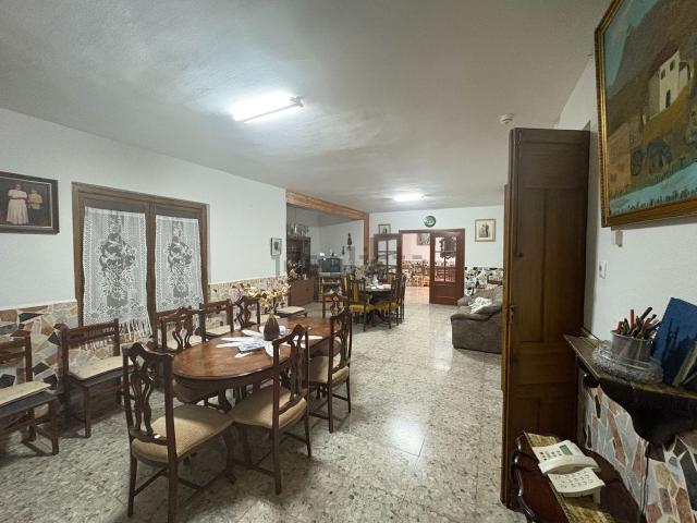 Chalet, Alhendin
