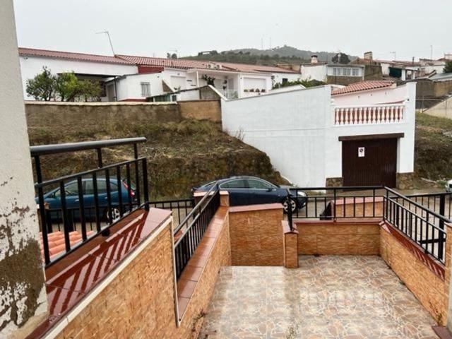 Chalet, Aliseda