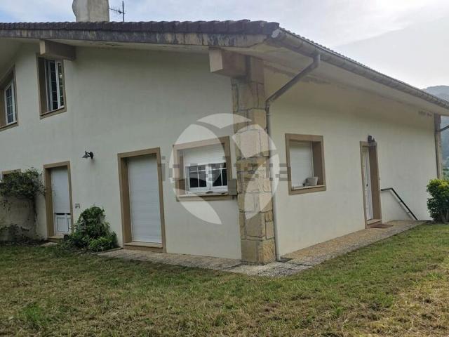 Chalet, Alkiza