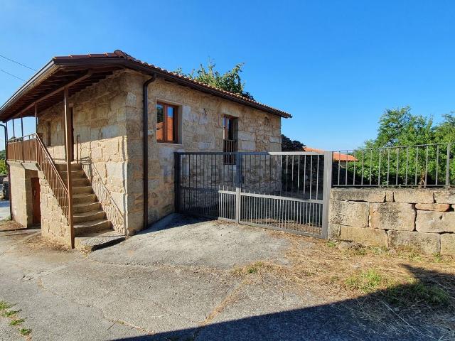 Chalet, Allariz