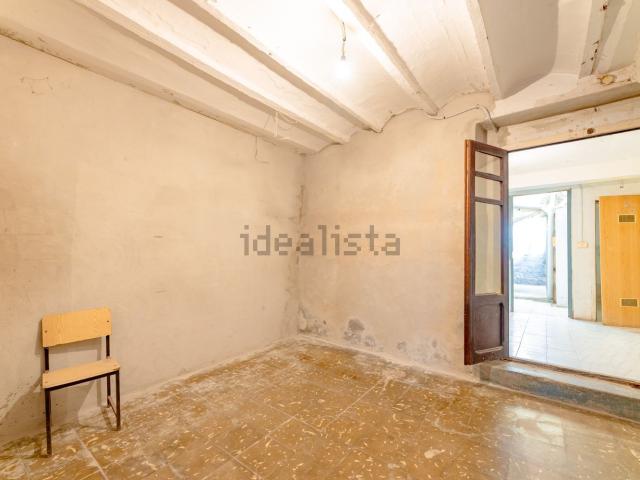 Chalet, Almenara