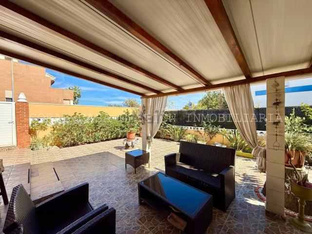 Chalet, Almenara