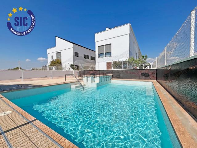 Chalet, Almenara
