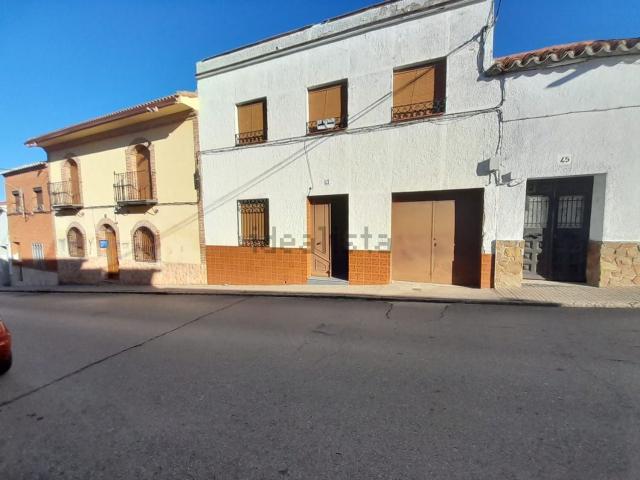 Chalet, Almodovar del Campo