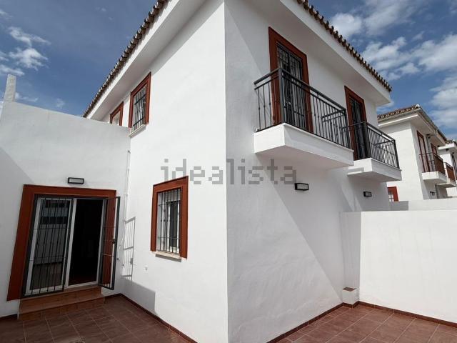 Chalet, Almogía