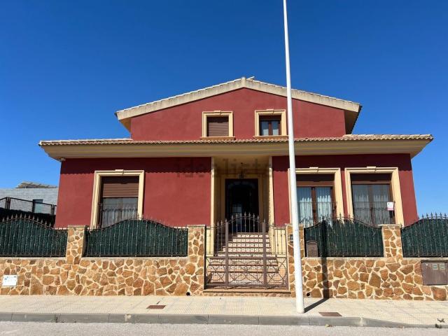 Chalet, Almoradí