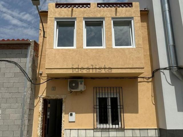 Chalet, Almoradí