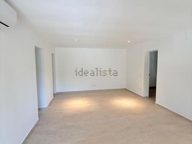 Chalet, Almoster