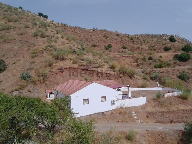 Chalet, Alora