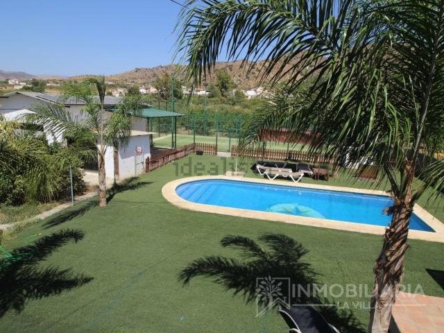 Chalet, Alora