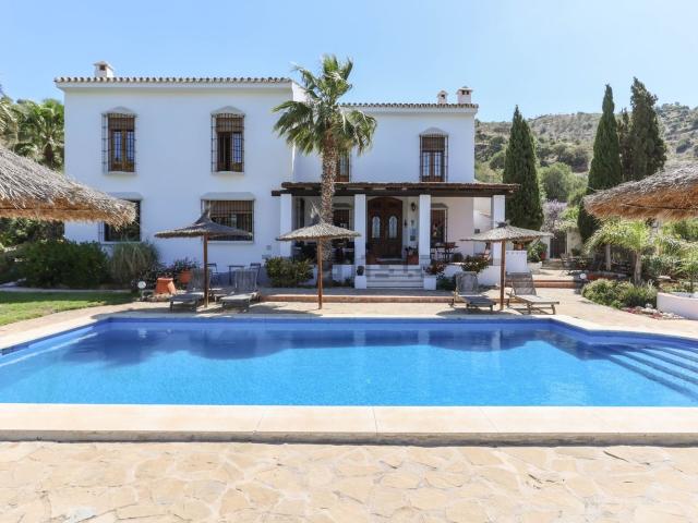 Chalet, Alora