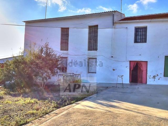 Chalet, Alora