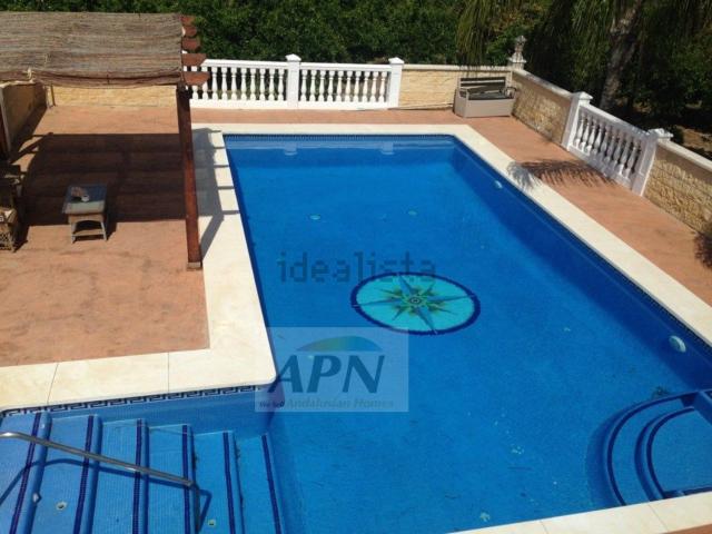 Chalet, Alora