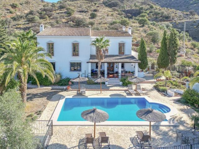 Chalet, Alora
