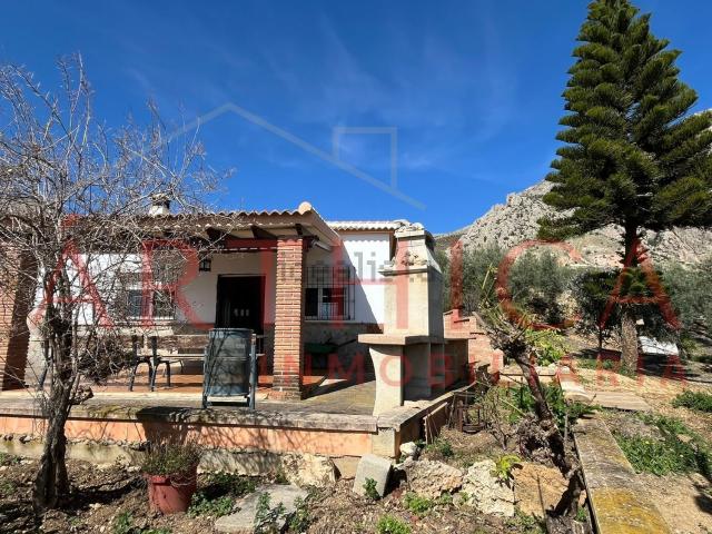 Chalet, Alora