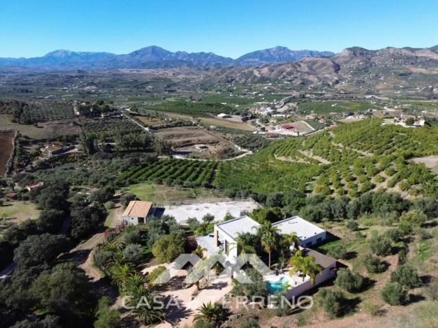 Chalet, Alora