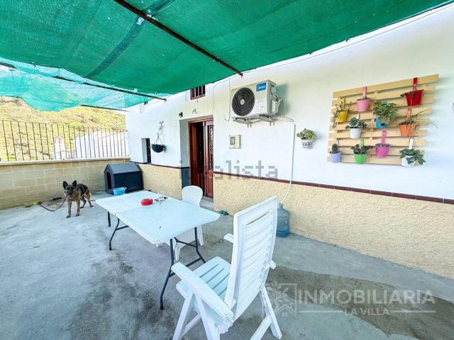 Chalet, Alora