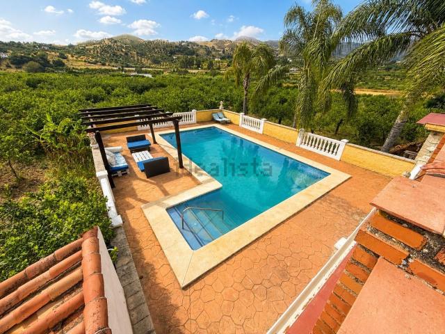 Chalet, Alora