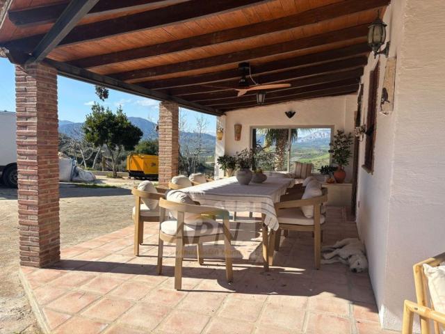 Chalet, Alora