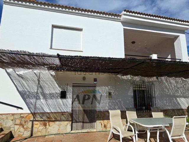 Chalet, Alora