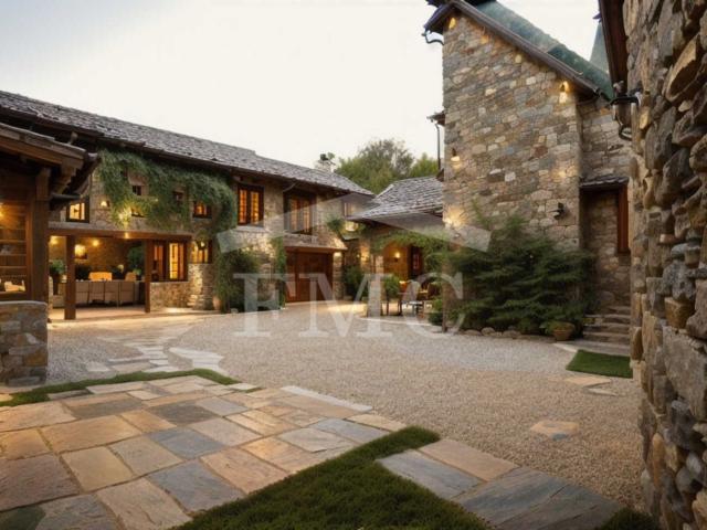 Chalet, Alp
