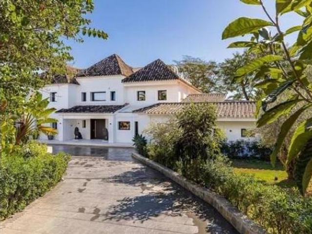 Chalet Alquiler Benahavís, Núcleo