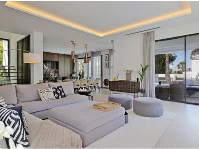 Chalet Alquiler Estepona, Altos de Estepona