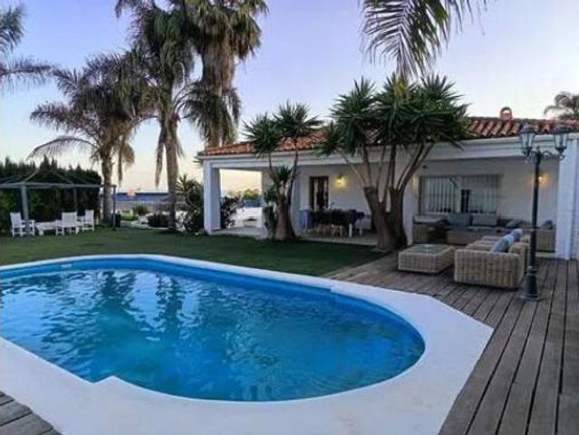 Chalet Alquiler Estepona, Playa Bahía Dorada
