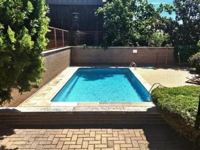 Chalet Alquiler Madrid Capital, Colina