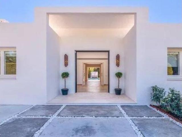 Chalet Alquiler San Roque, Núcleo