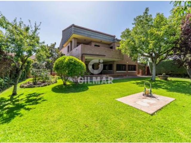 Chalet Alquiler Pozuelo de Alarcón, Estación Zona Norte