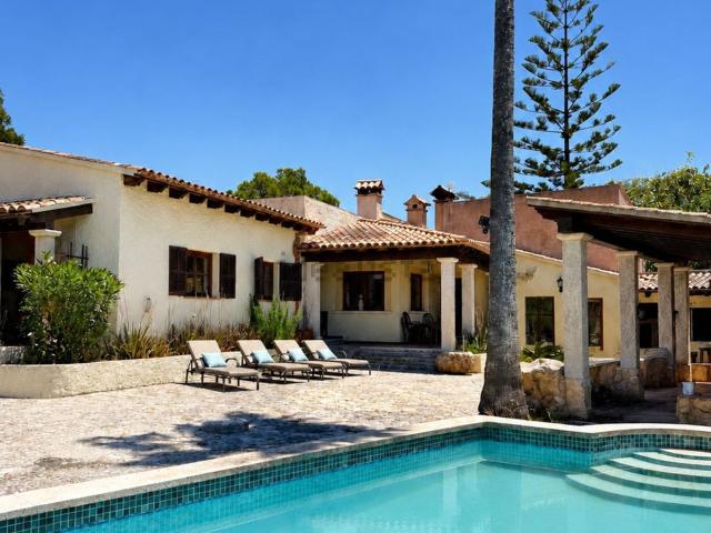 Chalet, Arta