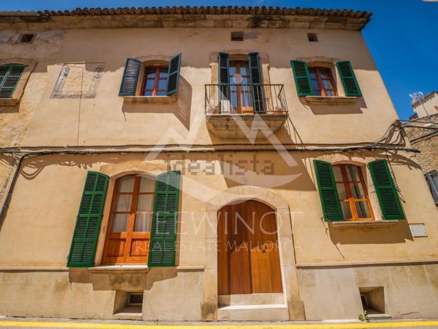 Chalet, Arta