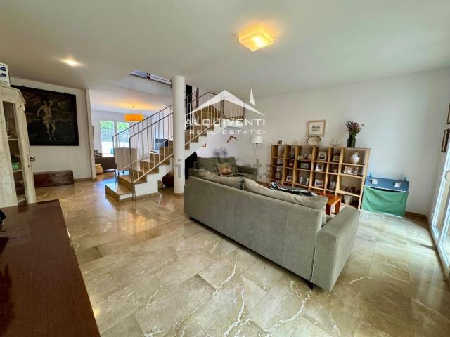 Chalet, Arta