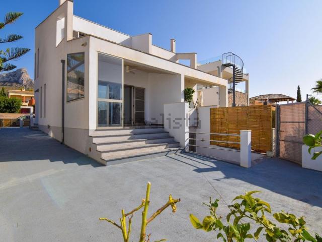 Chalet, Arta