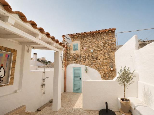 Chalet, Arta