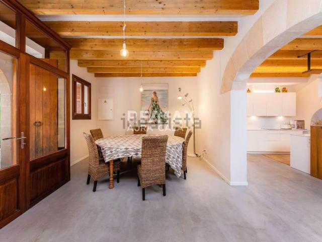 Chalet, Arta