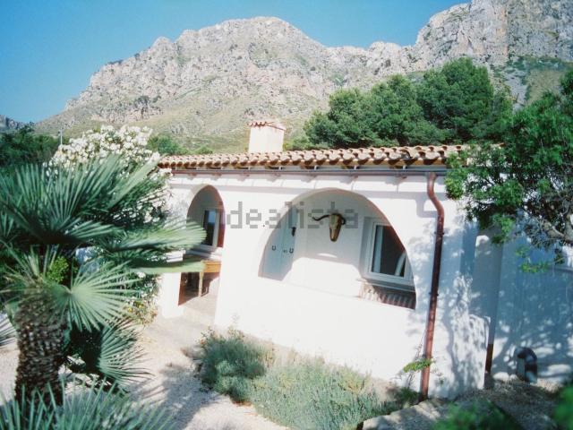 Chalet, Arta