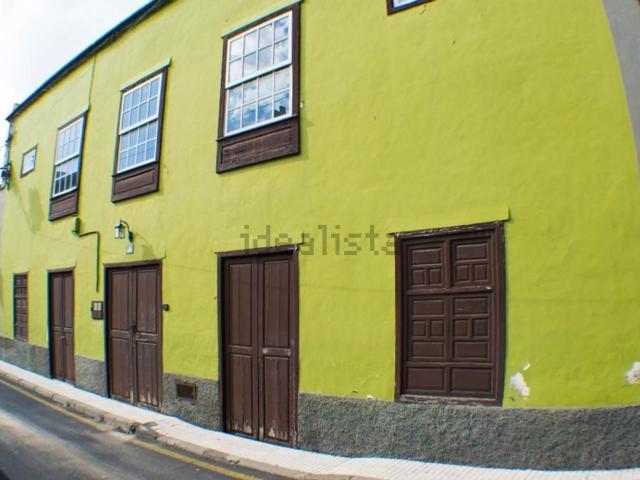 Chalet, Arafo